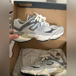 Women’s new balance 9060
